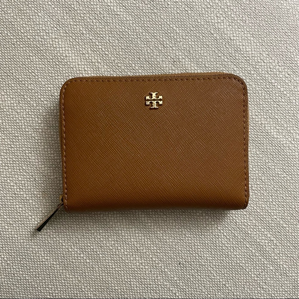Tory Burch Zip Around Card Case Wallet with Keychain